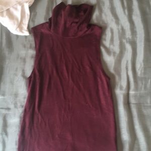 American Eagle turtle neck tank